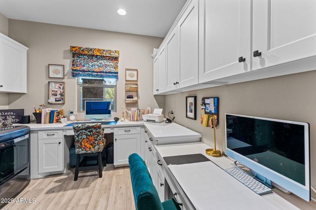 4161 FENCE POST Way, Wickenburg, AZ 85390