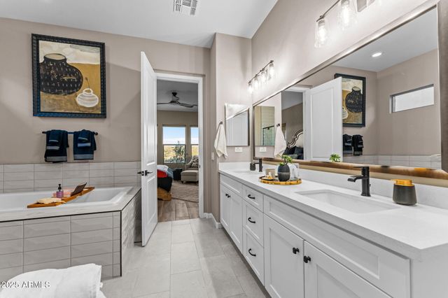 4161 FENCE POST Way, Wickenburg, AZ 85390