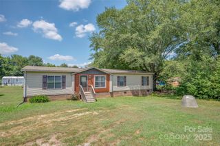 156 Brown Lane, Ellenboro, NC 28040