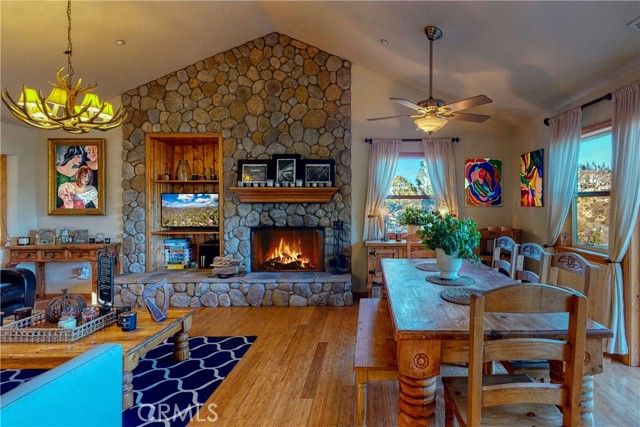 863 Grass Valley, Lake Arrowhead, CA 92352