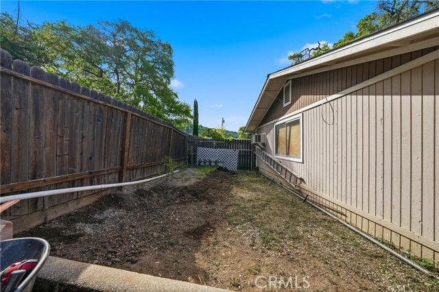 6802 Doris Circle, Lucerne, CA 95458