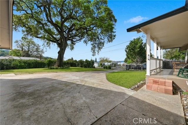 6802 Doris Circle, Lucerne, CA 95458