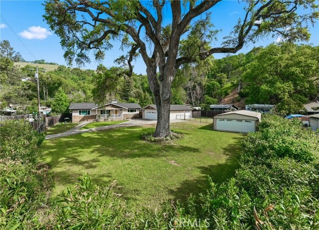 6802 Doris Circle, Lucerne, CA 95458