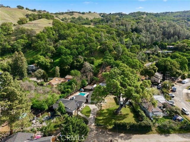 6802 Doris Circle, Lucerne, CA 95458