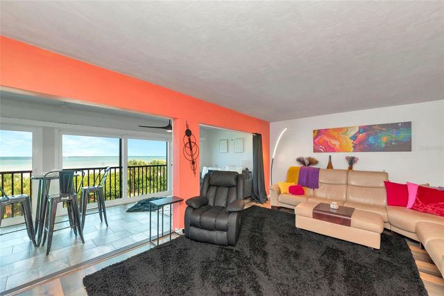 910 GOLDEN BEACH BOULEVARD 202, Venice, FL 34285