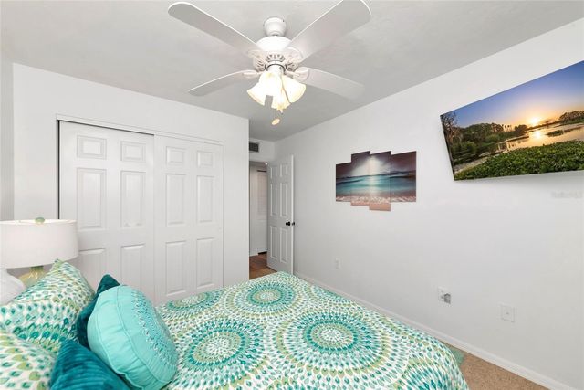 910 GOLDEN BEACH BOULEVARD 202, Venice, FL 34285