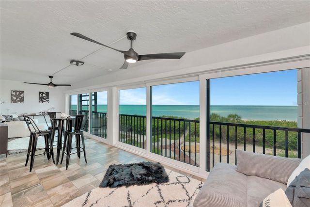 910 GOLDEN BEACH BOULEVARD 202, Venice, FL 34285
