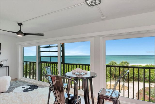 910 GOLDEN BEACH BOULEVARD 202, Venice, FL 34285