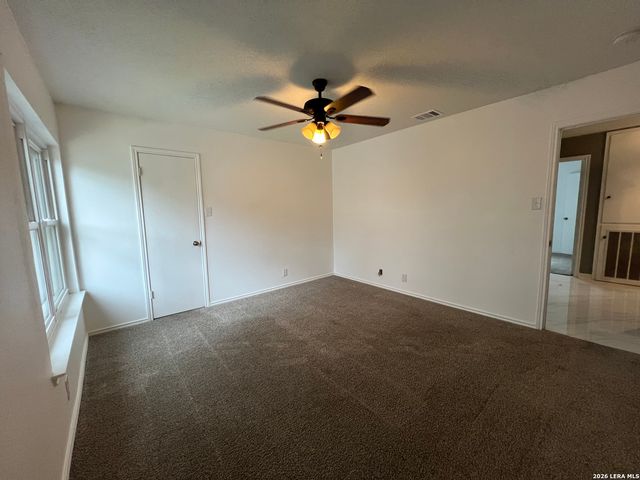 9903 KELTON DR, San Antonio, TX 78250