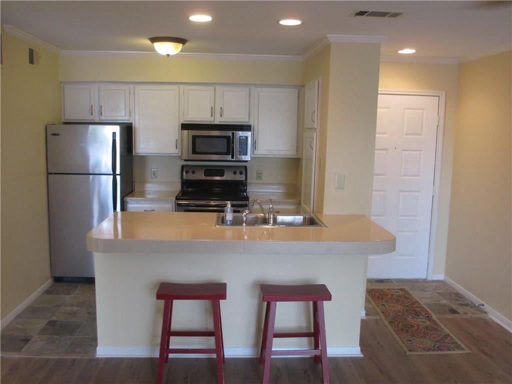 8888 Tallwood DR 1209, Austin, TX 78759