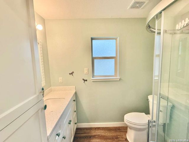 2200 Glenn, Canyon Lake, TX 78133