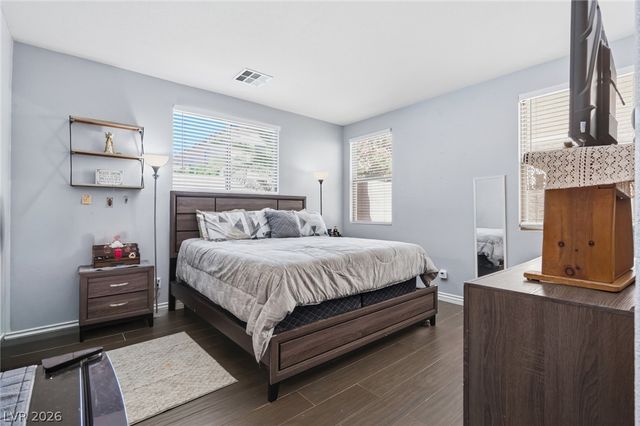 5575 Cresent Valley Street, Las Vegas, NV 89148