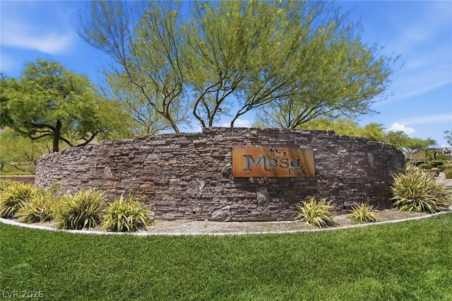 5575 Cresent Valley Street, Las Vegas, NV 89148