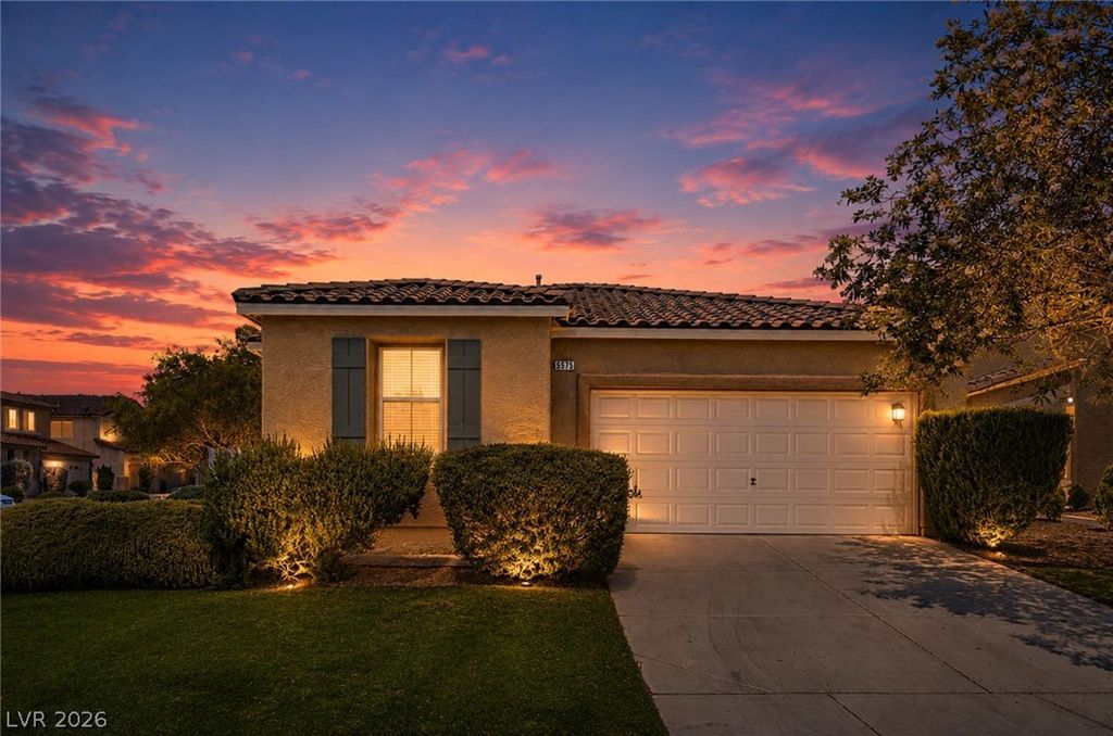 5575 Cresent Valley Street, Las Vegas, NV 89148