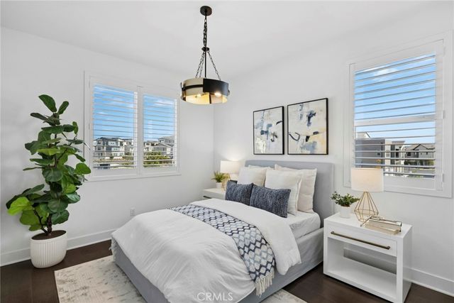 306 Treble, Irvine, CA 92618