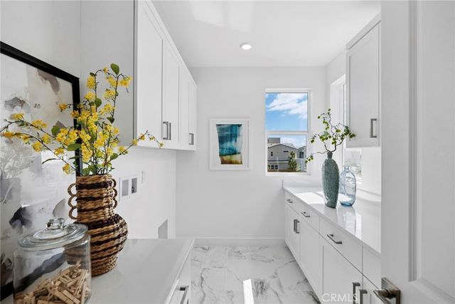 306 Treble, Irvine, CA 92618