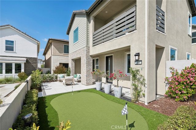 306 Treble, Irvine, CA 92618