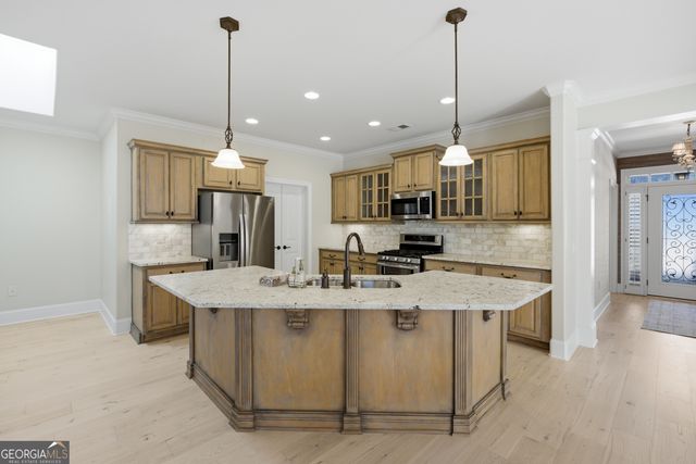 406 Trotter Lane, Woodstock, GA 30189