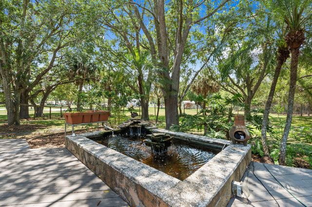 16673 75th Way N, Palm Beach Gardens, FL 33418