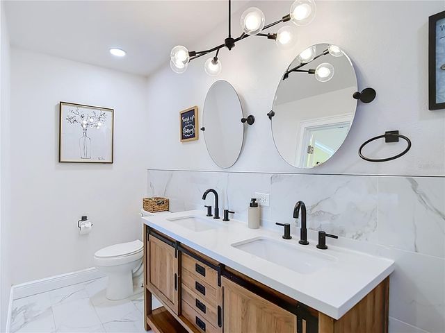 8261 MALVERN CIRCLE, Tampa, FL 33634