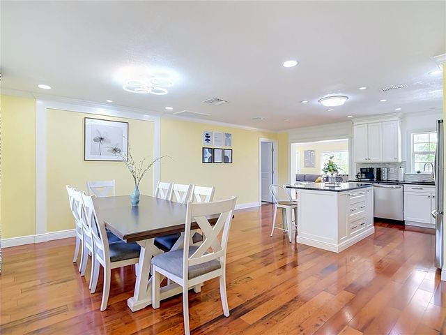 8261 MALVERN CIRCLE, Tampa, FL 33634