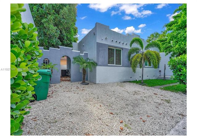 2900 SW 4th St, Miami, FL 33135