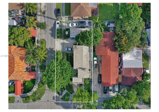 2900 SW 4th St, Miami, FL 33135