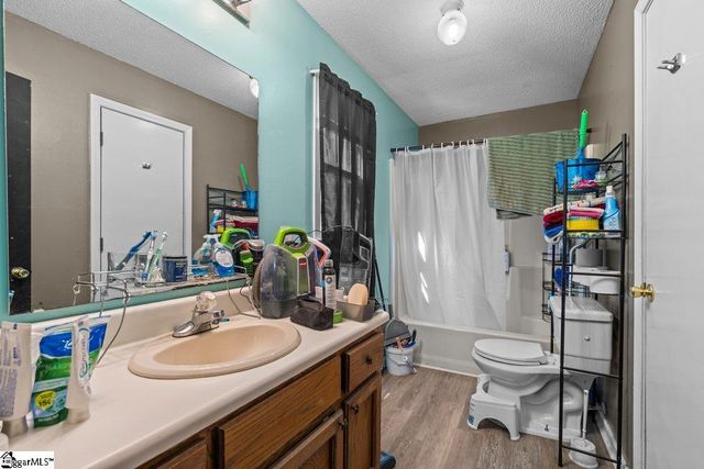100 Oak Springs Court, Easley, SC 29640