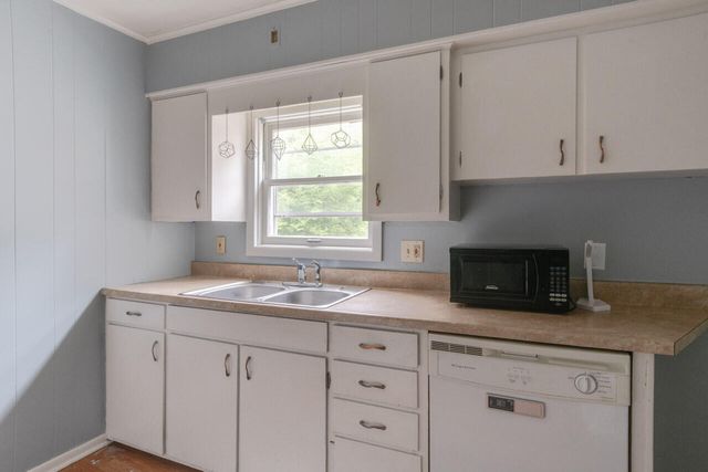 128 S Berkley Street, Kalamazoo, MI 49006