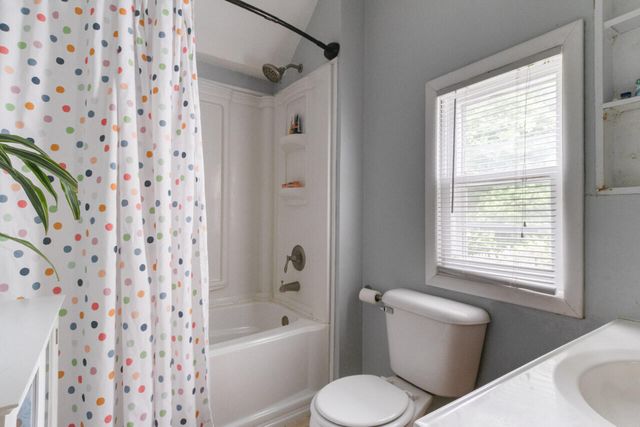 128 S Berkley Street, Kalamazoo, MI 49006