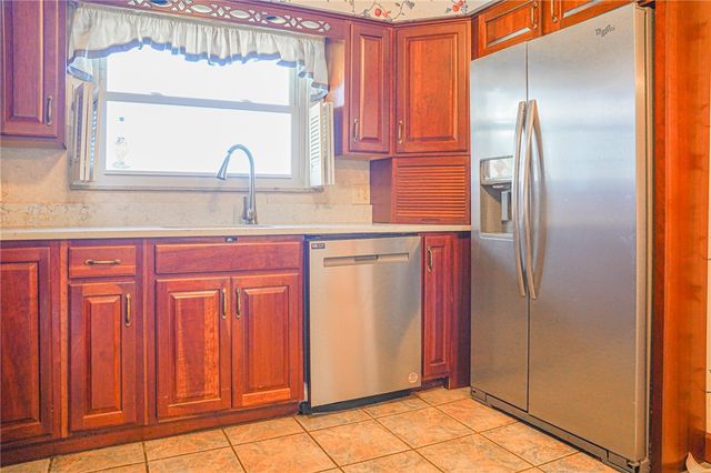 2913 N Mercer St, Neshannock Twp, PA 16105