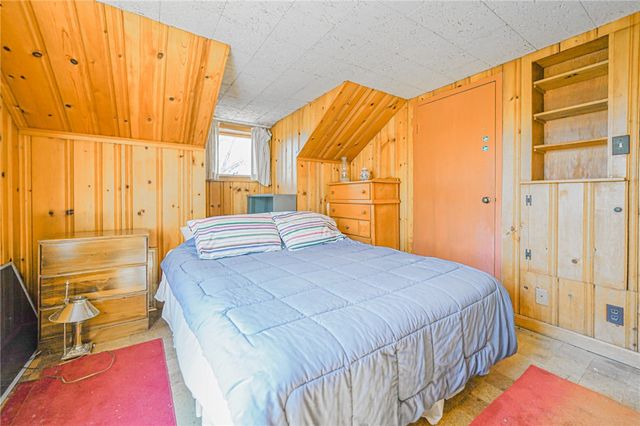 2913 N Mercer St, Neshannock Twp, PA 16105