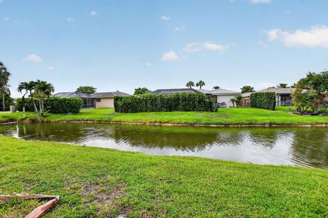 10065 Camelback Lane, Boca Raton, FL 33498