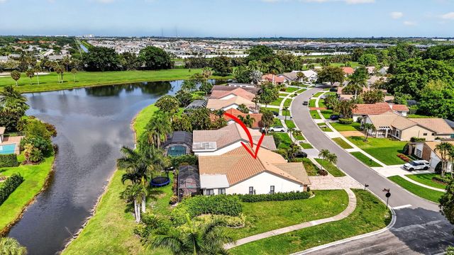 10065 Camelback Lane, Boca Raton, FL 33498