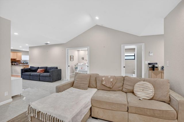 10065 Camelback Lane, Boca Raton, FL 33498