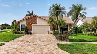 10065 Camelback Lane, Boca Raton, FL 33498