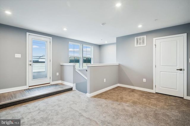 2824 LEWIS AVE, Suitland, MD 20746