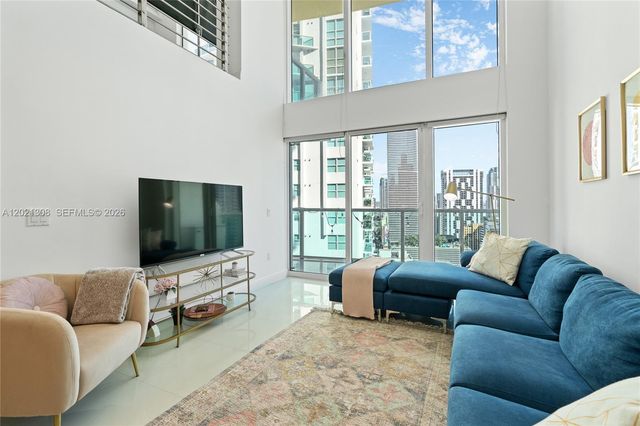 41 SE 5th St 1609, Miami, FL 33131