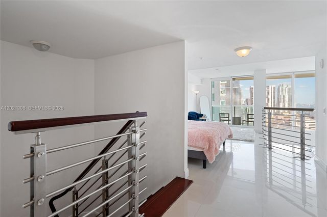 41 SE 5th St 1609, Miami, FL 33131