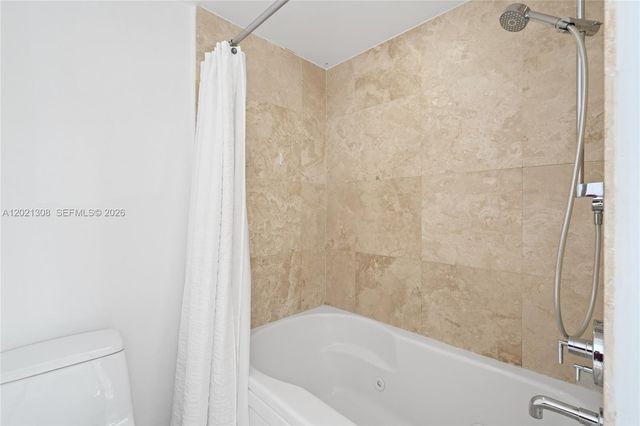 41 SE 5th St 1609, Miami, FL 33131