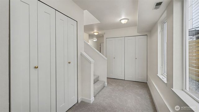 9029 17th Avenue SW, Seattle, WA 98106