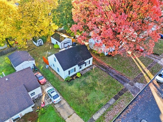 2357 Liberty Street, Cuyahoga Falls, OH 44221