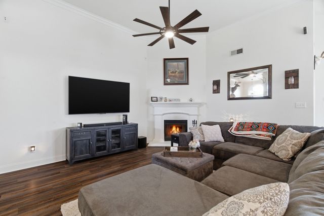 10056 Bull Run, Fort Worth, TX 76177