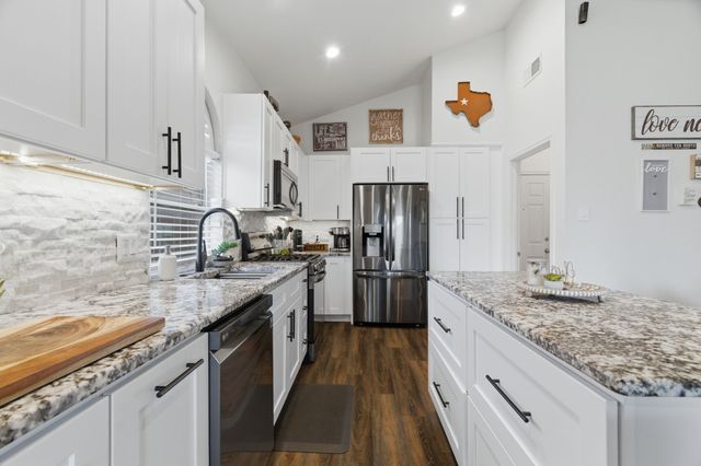 10056 Bull Run, Fort Worth, TX 76177