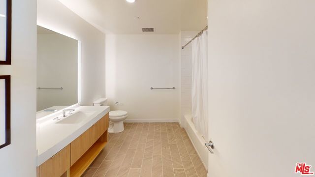 11750 Wilshire Boulevard 3109, Los Angeles, CA 90025