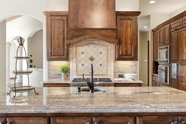 14502 Lund Carlson RD, Coupland, TX 78615