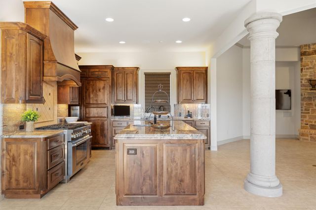 14502 Lund Carlson RD, Coupland, TX 78615