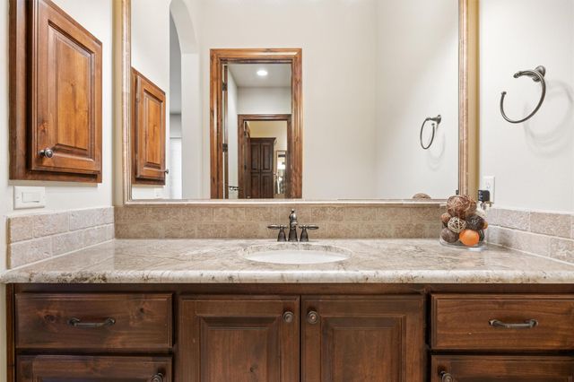 14502 Lund Carlson RD, Coupland, TX 78615