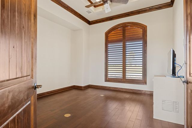 14502 Lund Carlson RD, Coupland, TX 78615