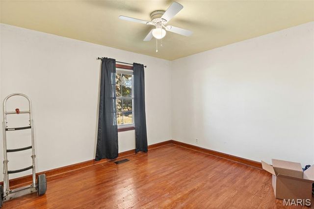 1122 Old County Farm Road, Union, MO 63084